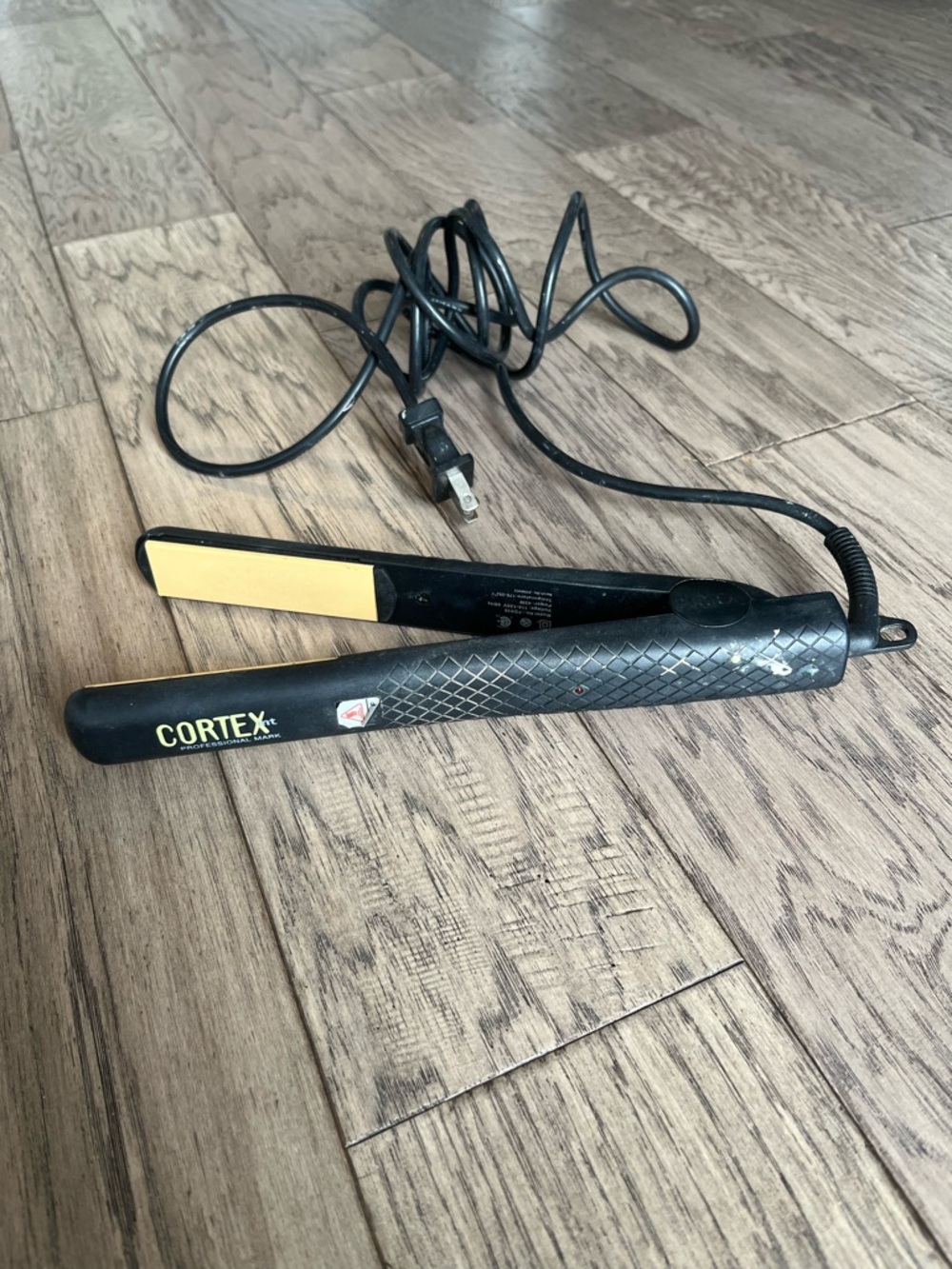 Cortex Professional Black Hair Straightener
